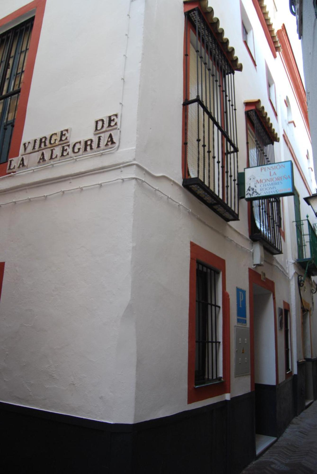 Pension La Montorena Seville Exterior photo