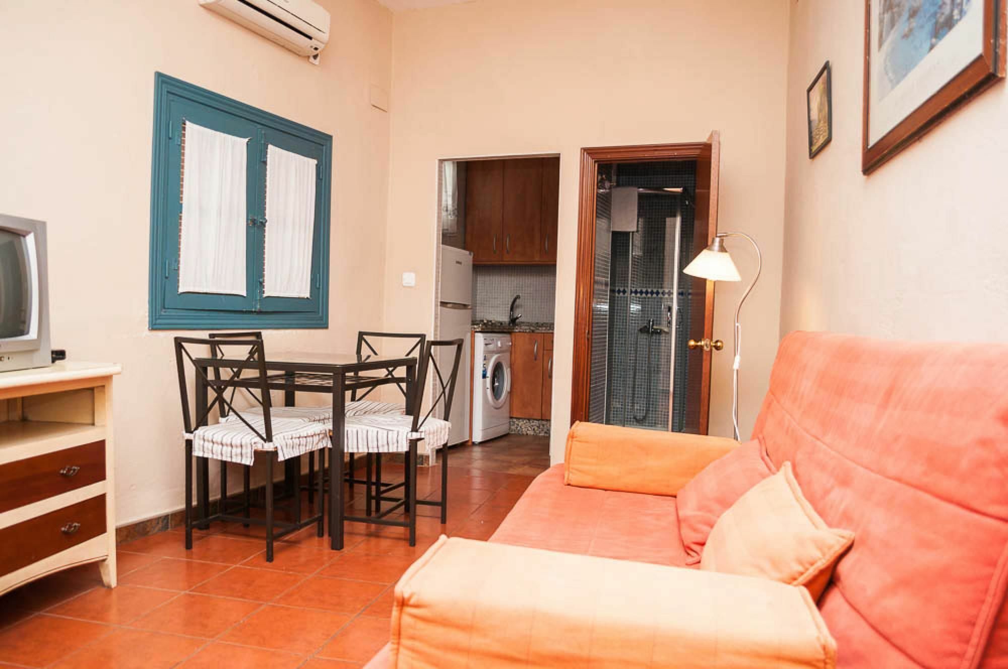 Pension La Montorena Seville Exterior photo