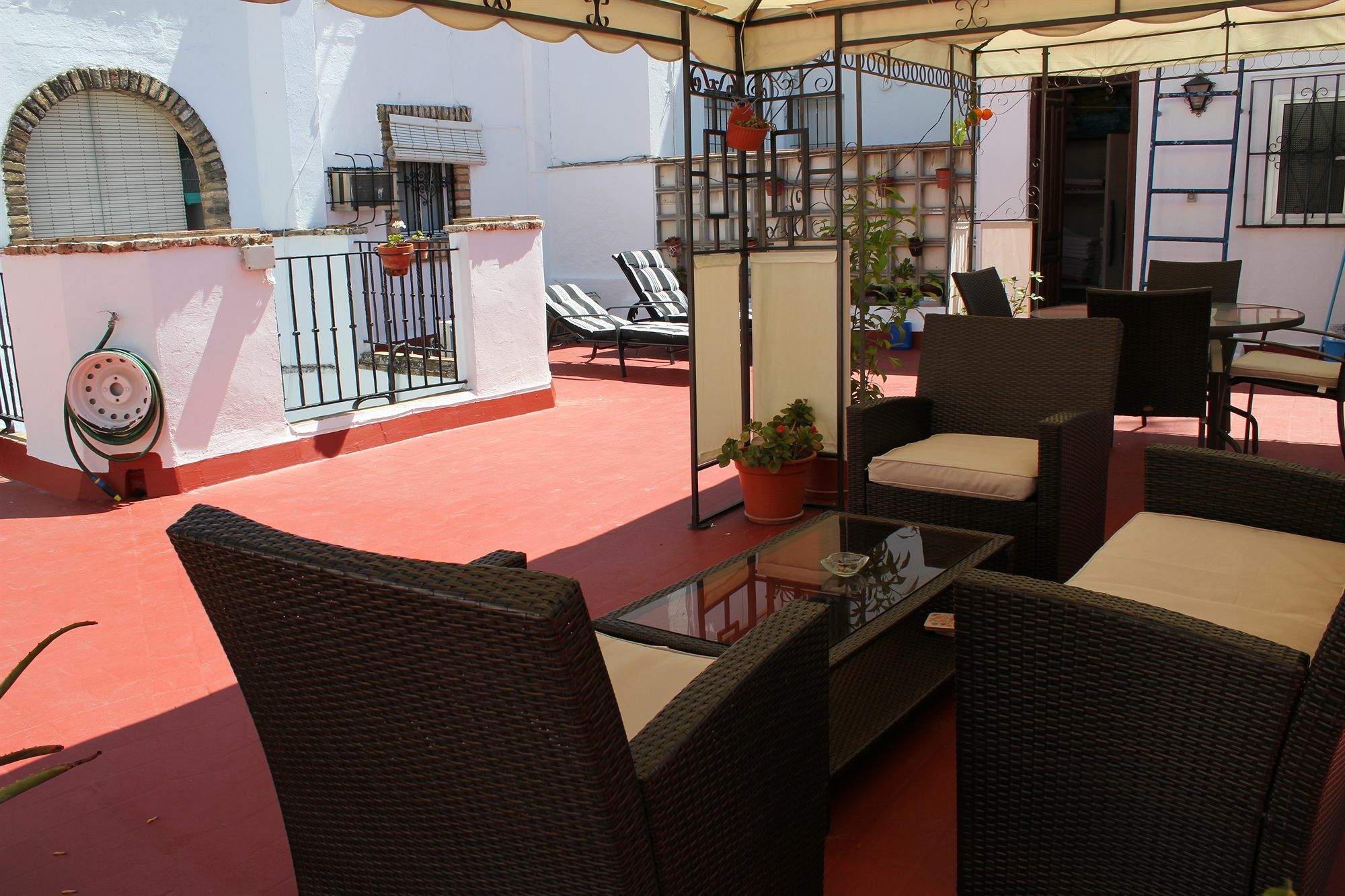 Pension La Montorena Seville Exterior photo